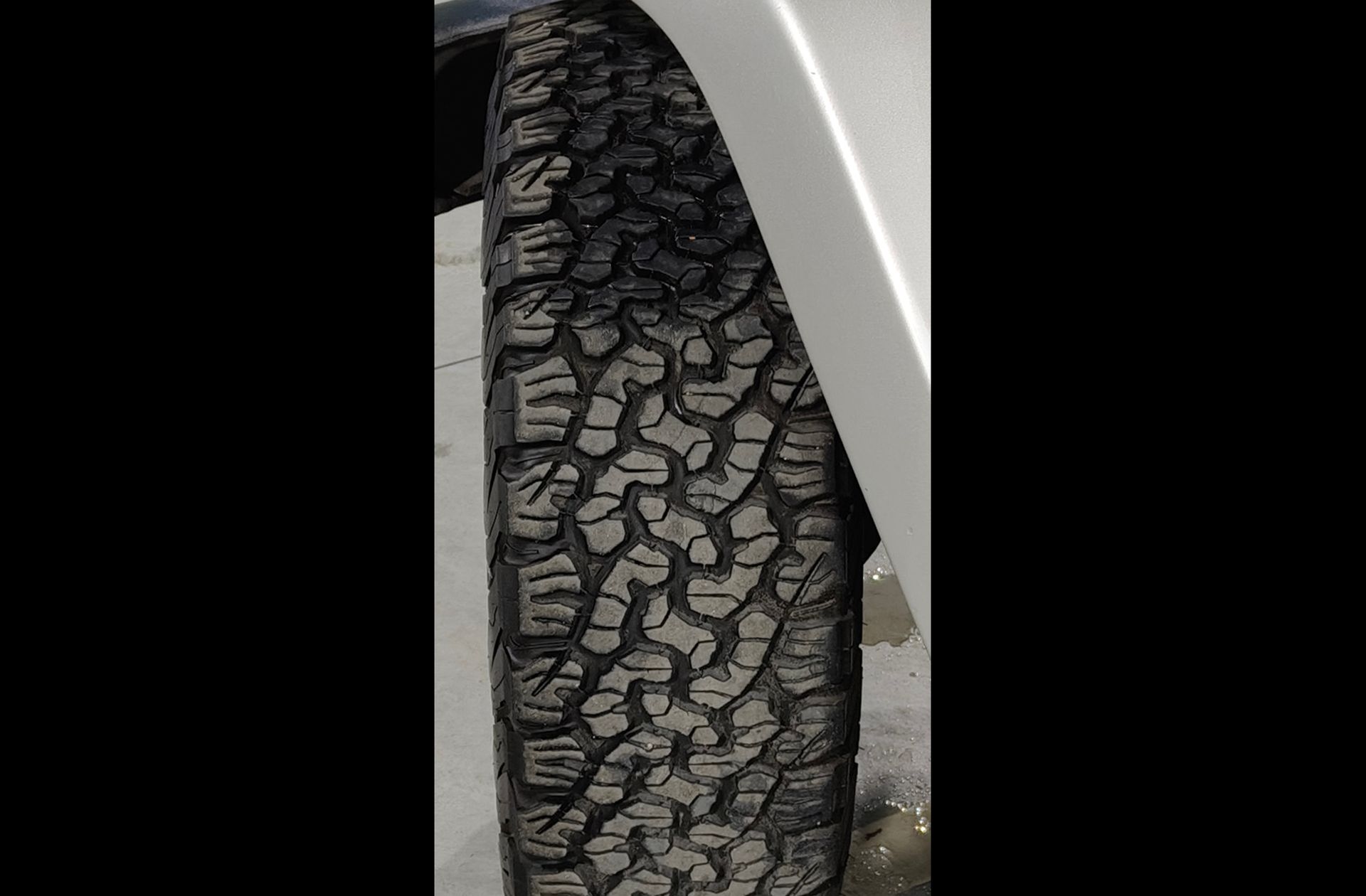 Jeep Wrangler 3.8 V6 Sahara 4x4 - foto 26