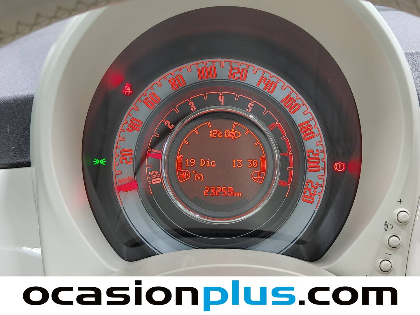 Foto Fiat 500 Fiat 500 1.2 8v Lounge (69 CV)