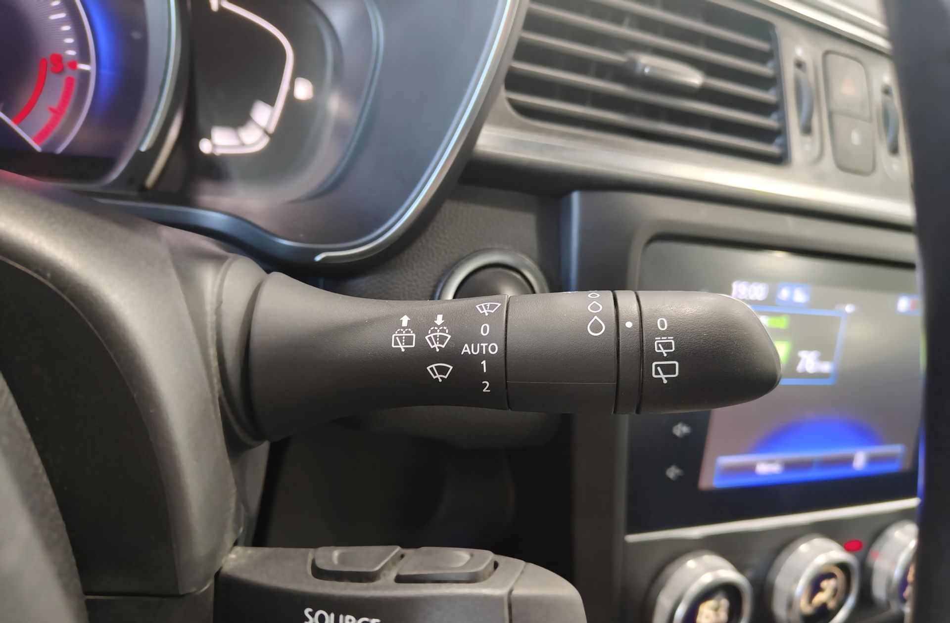 Renault Kadjar Zen Blue dCi EDC - foto 32