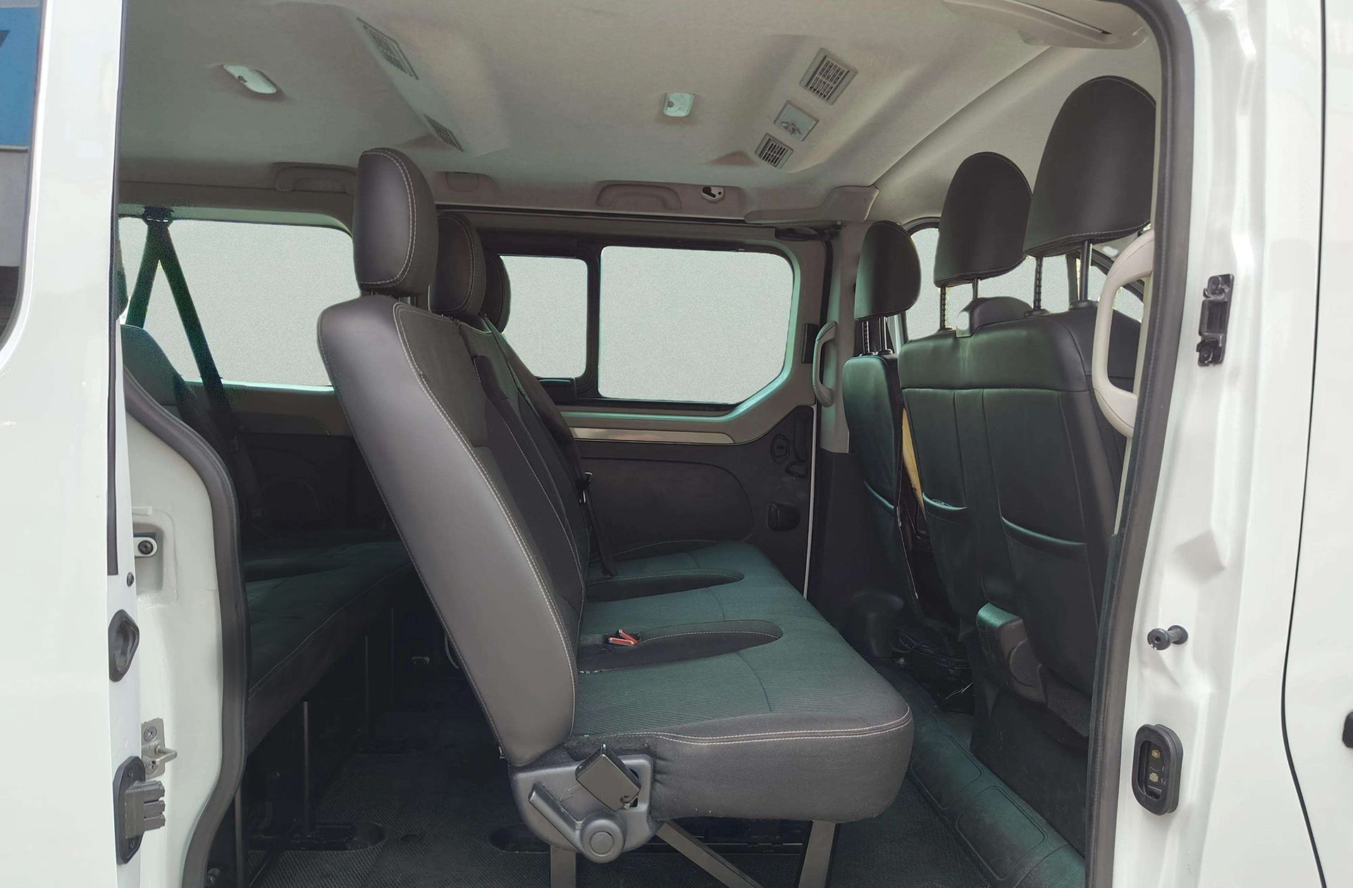 Renault Trafic Passenger Energy dCi 9 plazas - foto 14