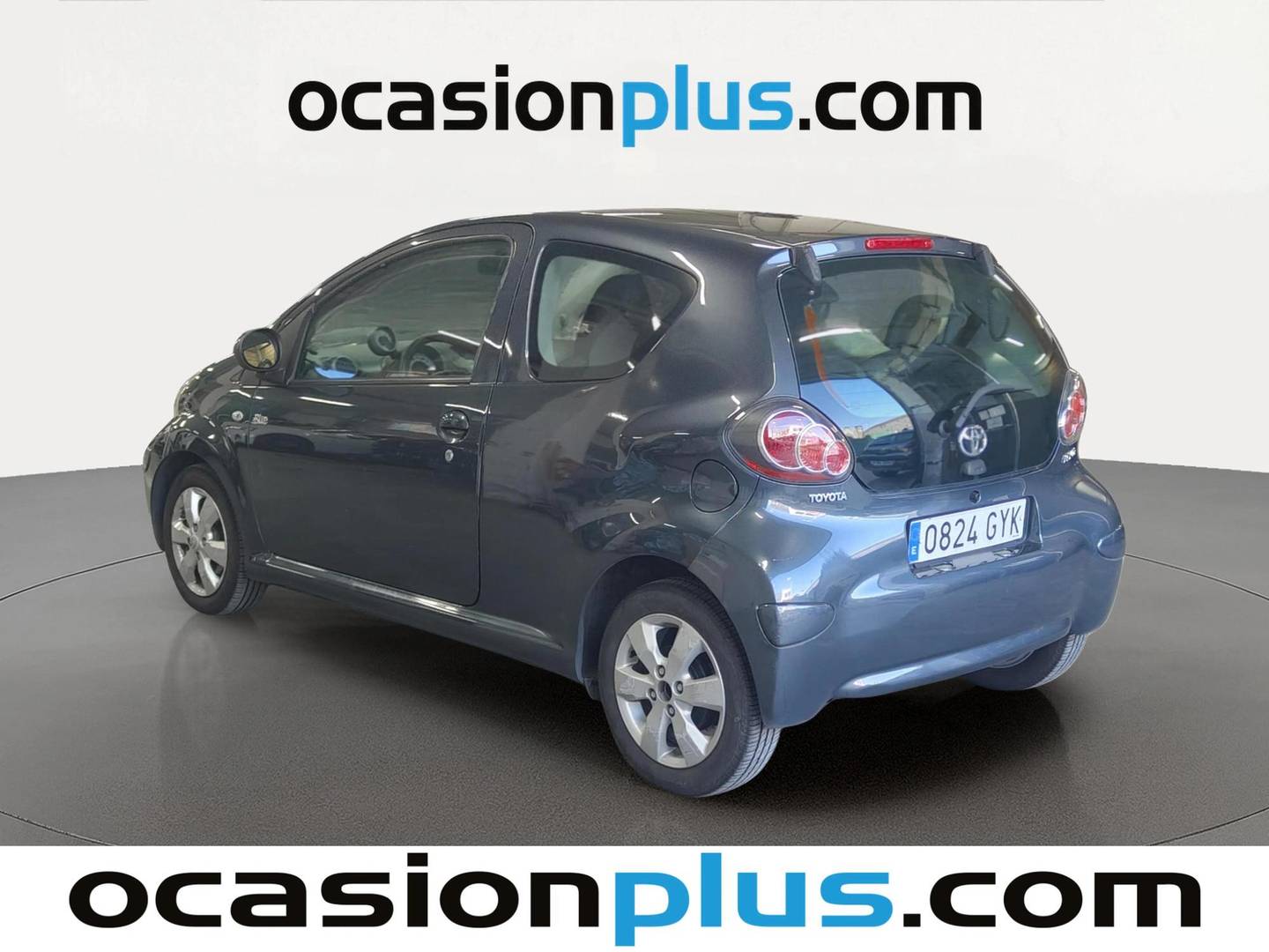 Foto trasera Toyota Aygo Toyota Aygo 1.0 VVT-i Live (68 CV) izquierda