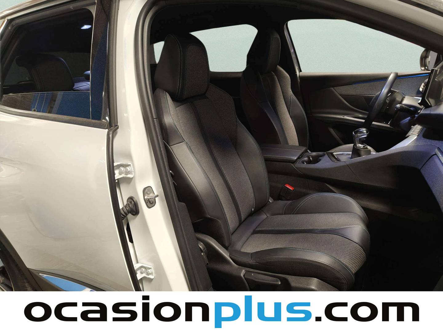 Foto Peugeot 3008 Peugeot 3008 PureTech 130 S&S Allure Pack (130 CV)