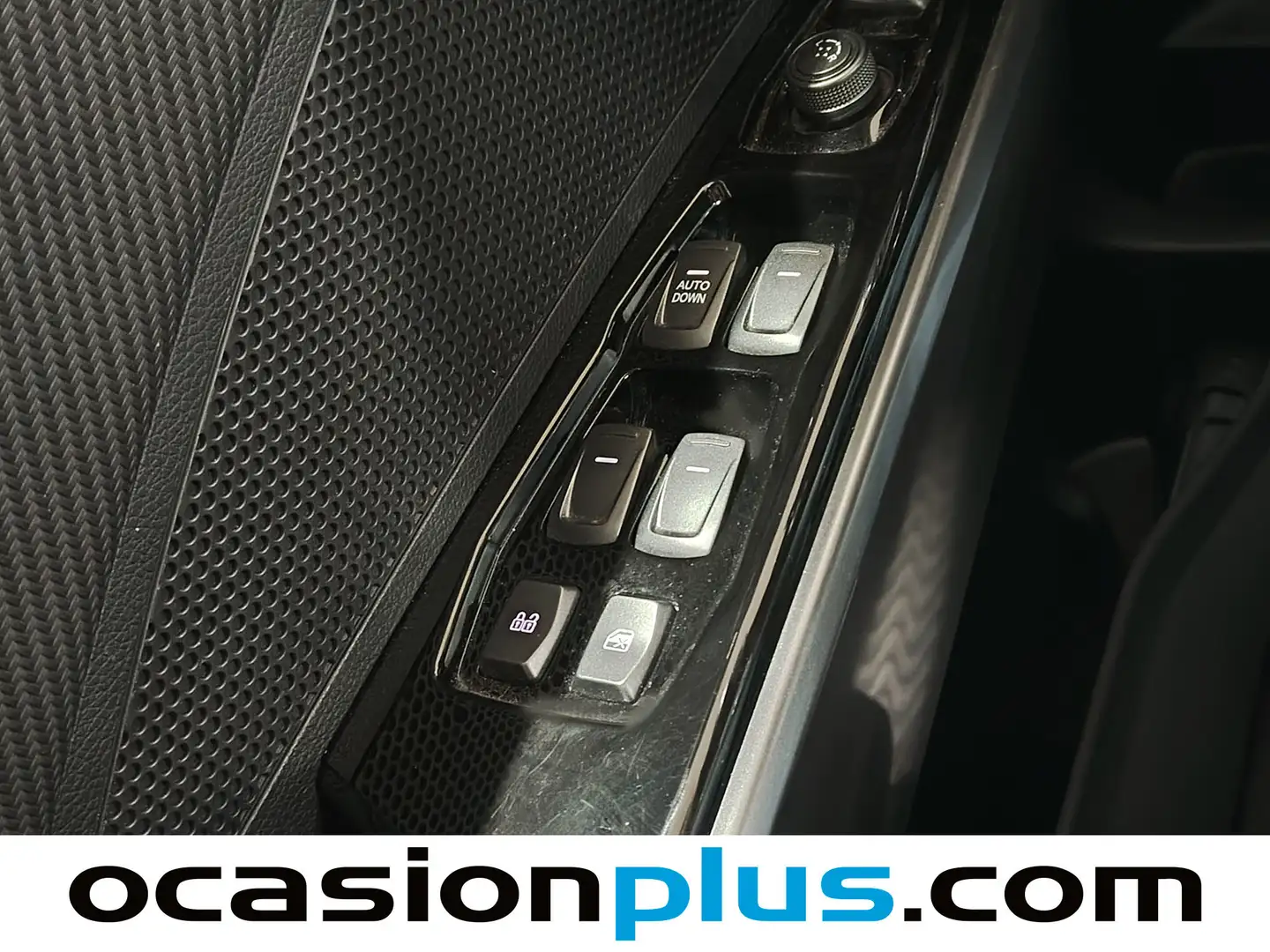 Foto SsangYong Tivoli Ssangyong Tivoli G15T Urban Plus (163 CV)