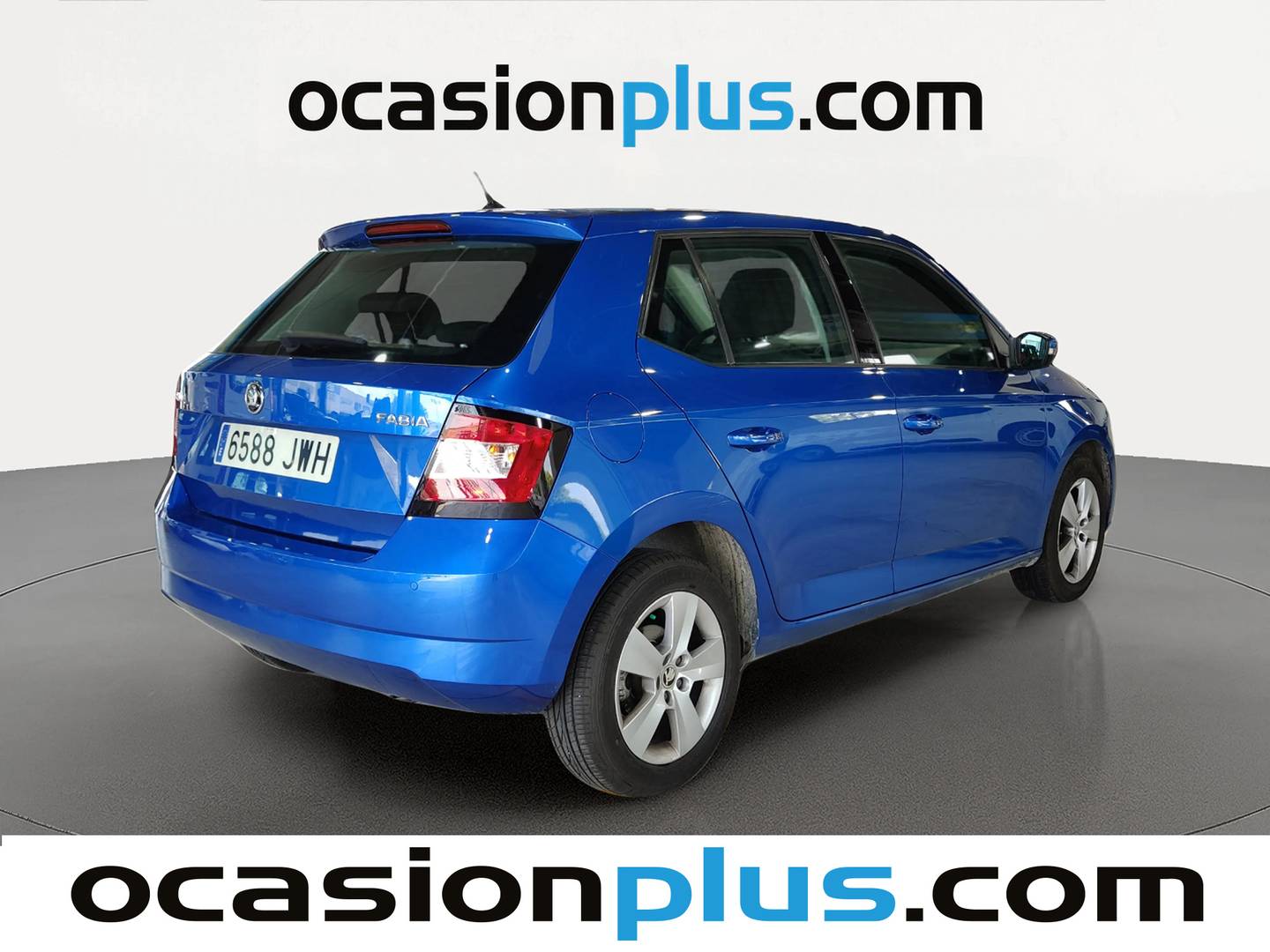 Foto trasera Skoda Fabia Skoda Fabia 1.2 TSI Like (90 CV) izquierda