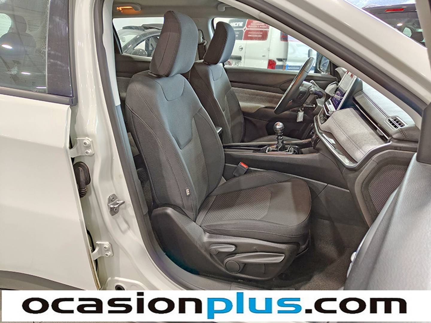 Foto Jeep Compass Jeep Compass 1.3 Gse T4 Longitude FWD MT (130 CV)