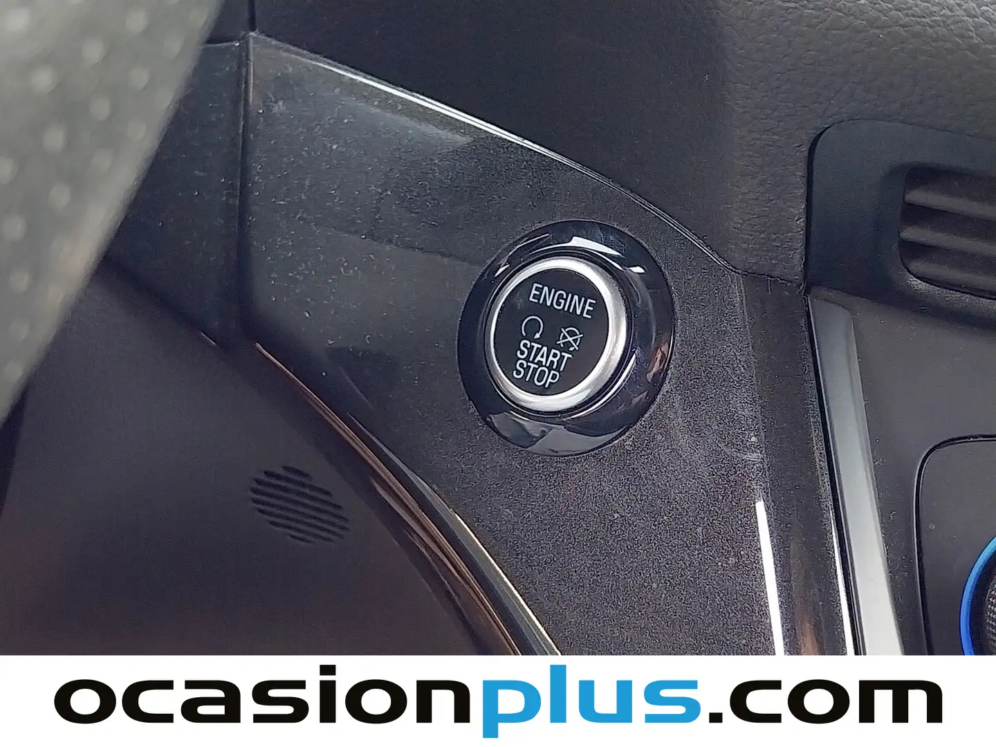 Foto Ford Kuga Ford Kuga 1.5 EcoBoost ST-Line Limited Edition 4x2  (150 CV)