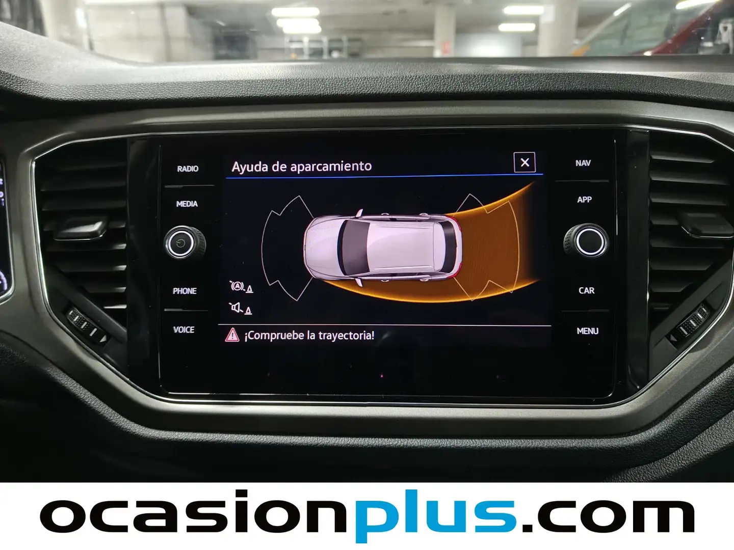 Foto Volkswagen T-Roc Volkswagen T-Roc Advance 2.0 TDI (150 CV) DSG