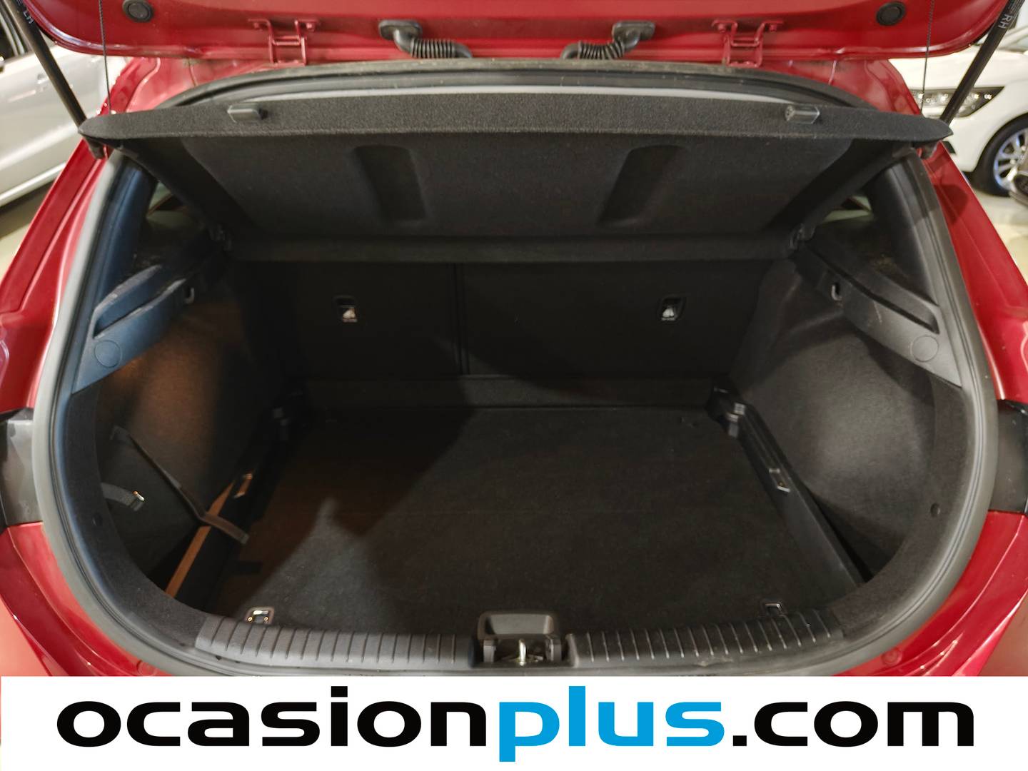 Fotos maletero KIA Ceed Kia Ceed 1.0 T-GDi Tech (120 CV)