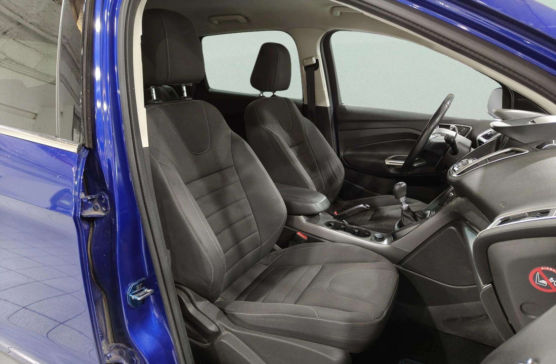 Ford Kuga 1.5 EcoBoost Trend 4x2 - foto 18