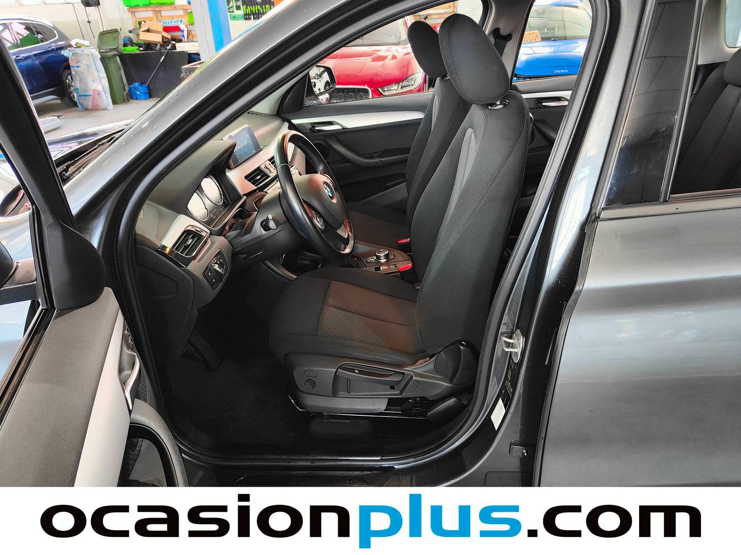 Foto BMW X1 BMW X1 sDrive18i (140 CV)