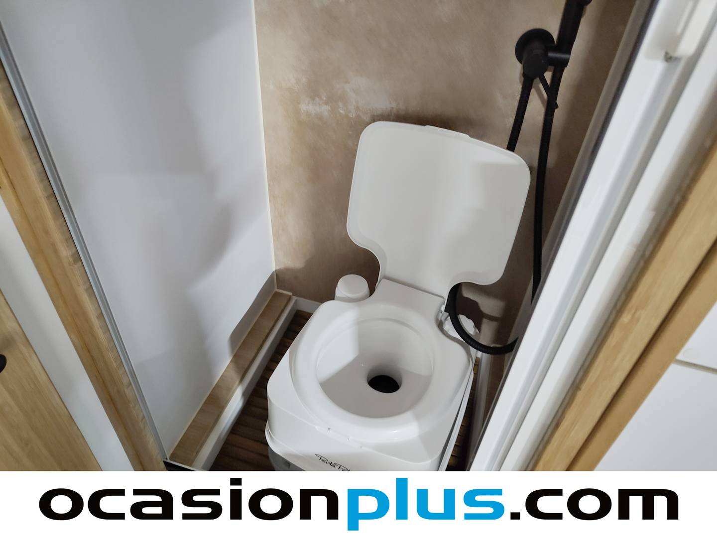 Foto Citroën Jumper Citroen Jumper Furgon BlueHDi 140 35 L2H2 (140 CV) 2 Plazas Camper