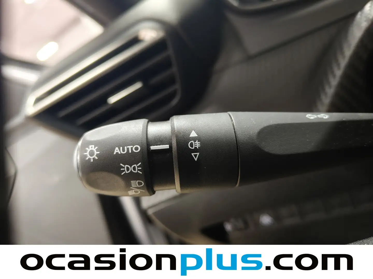 Foto Peugeot 2008 Peugeot 2008 PureTech 100 S&S Allure (100 CV)