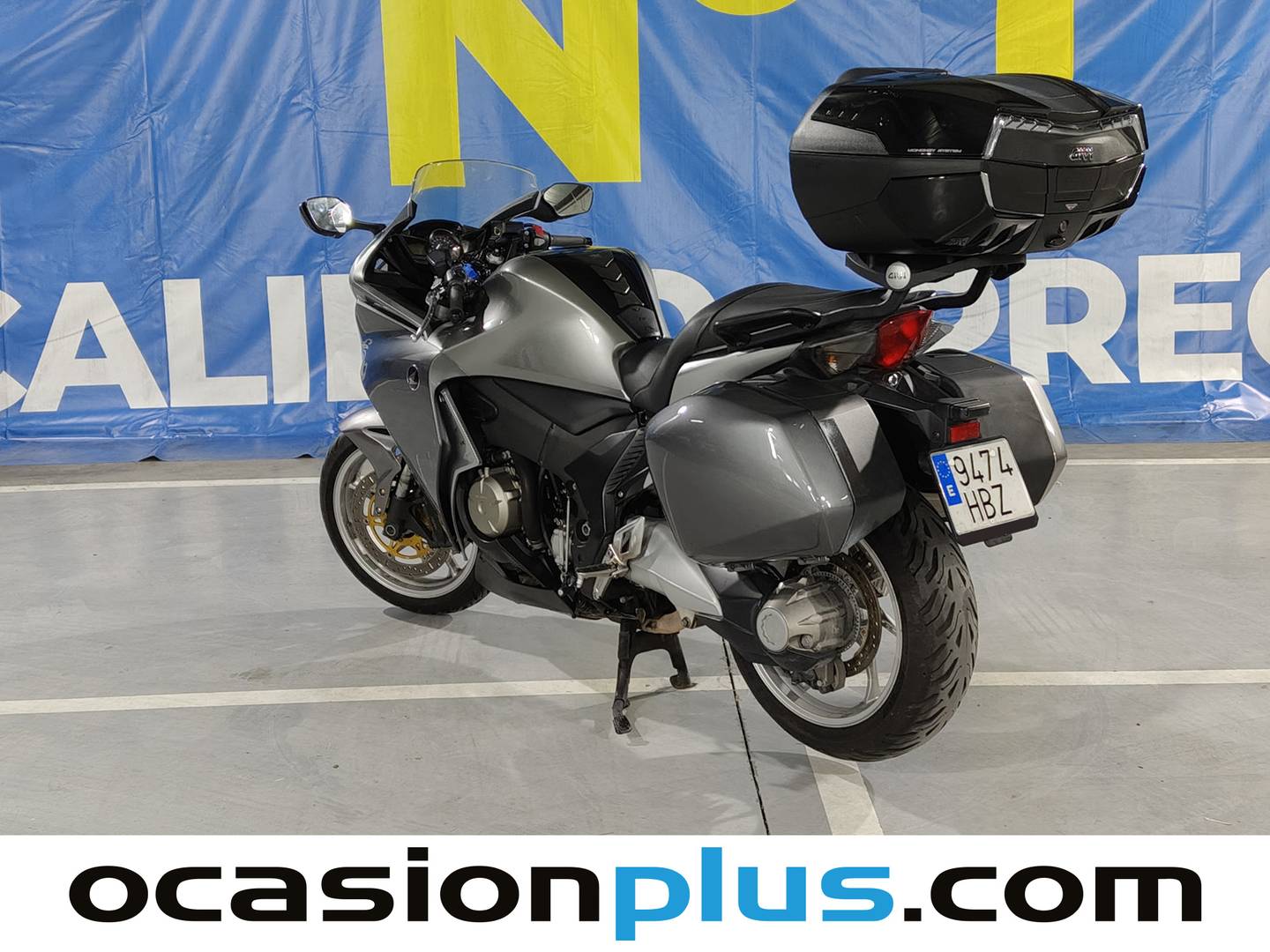 Foto Honda VFR1200F Honda VFR1200F VFR1200F (174 CV)