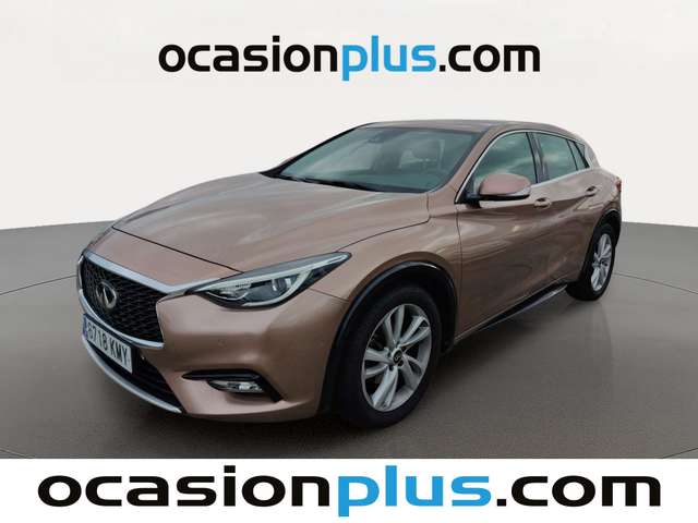 Infiniti Q30 1.6T Premium (122 CV) de segunda mano