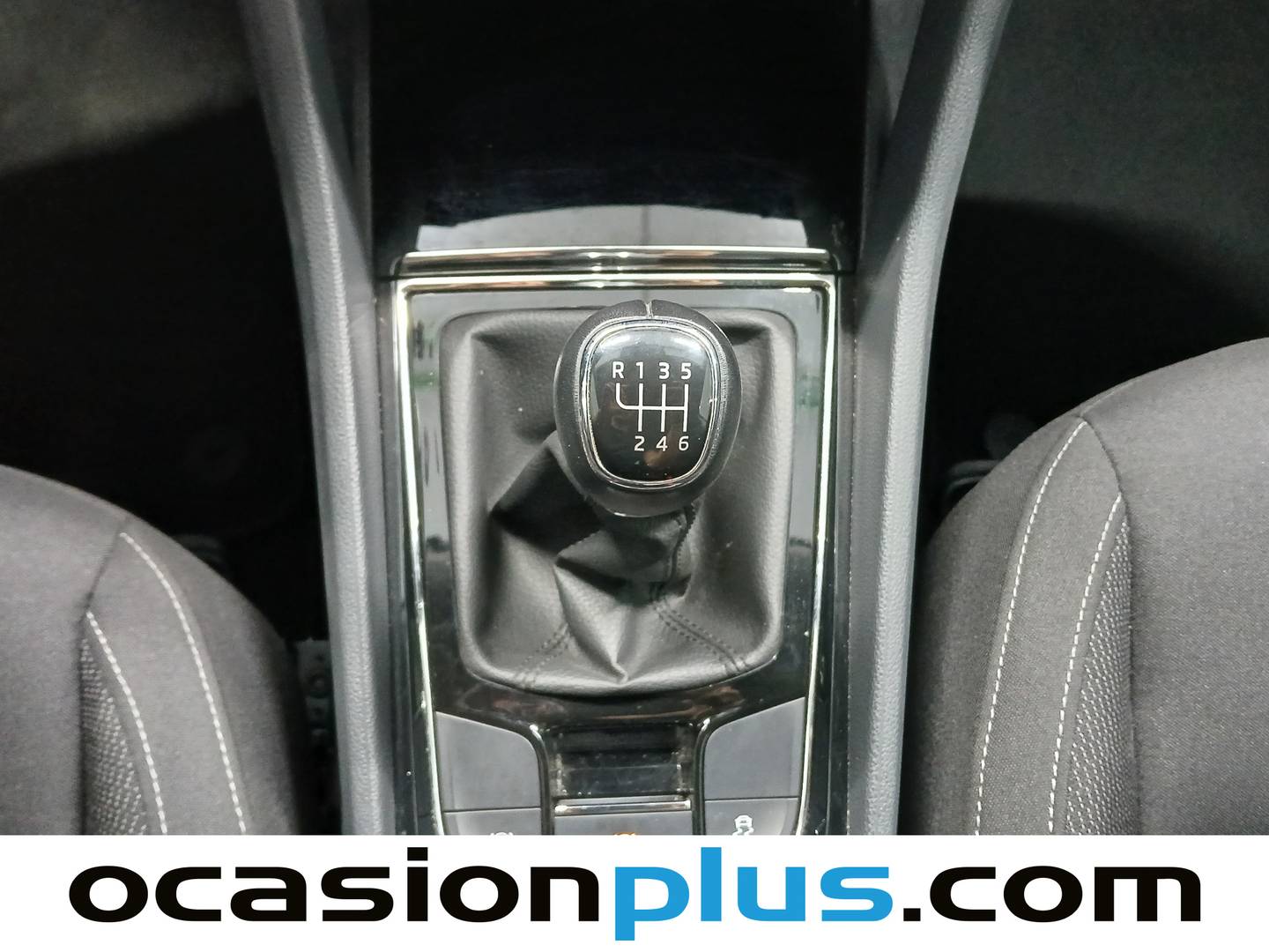 Foto Skoda Karoq Skoda Karoq 2.0 TDI Selection (115 CV)