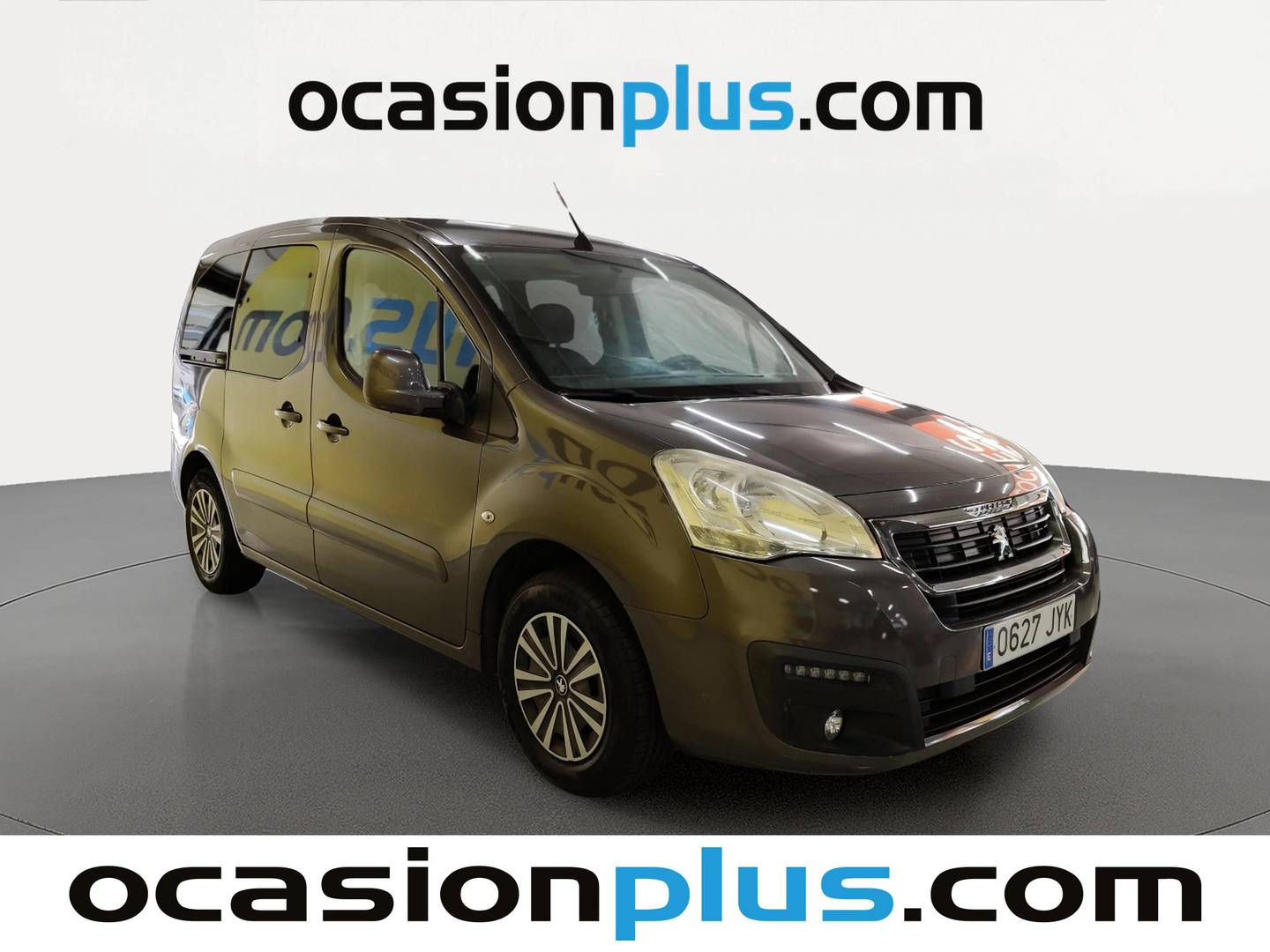 Foto delantera Peugeot Partner Peugeot Partner Tepee 1.2 PureTech Active (110 CV) derecha