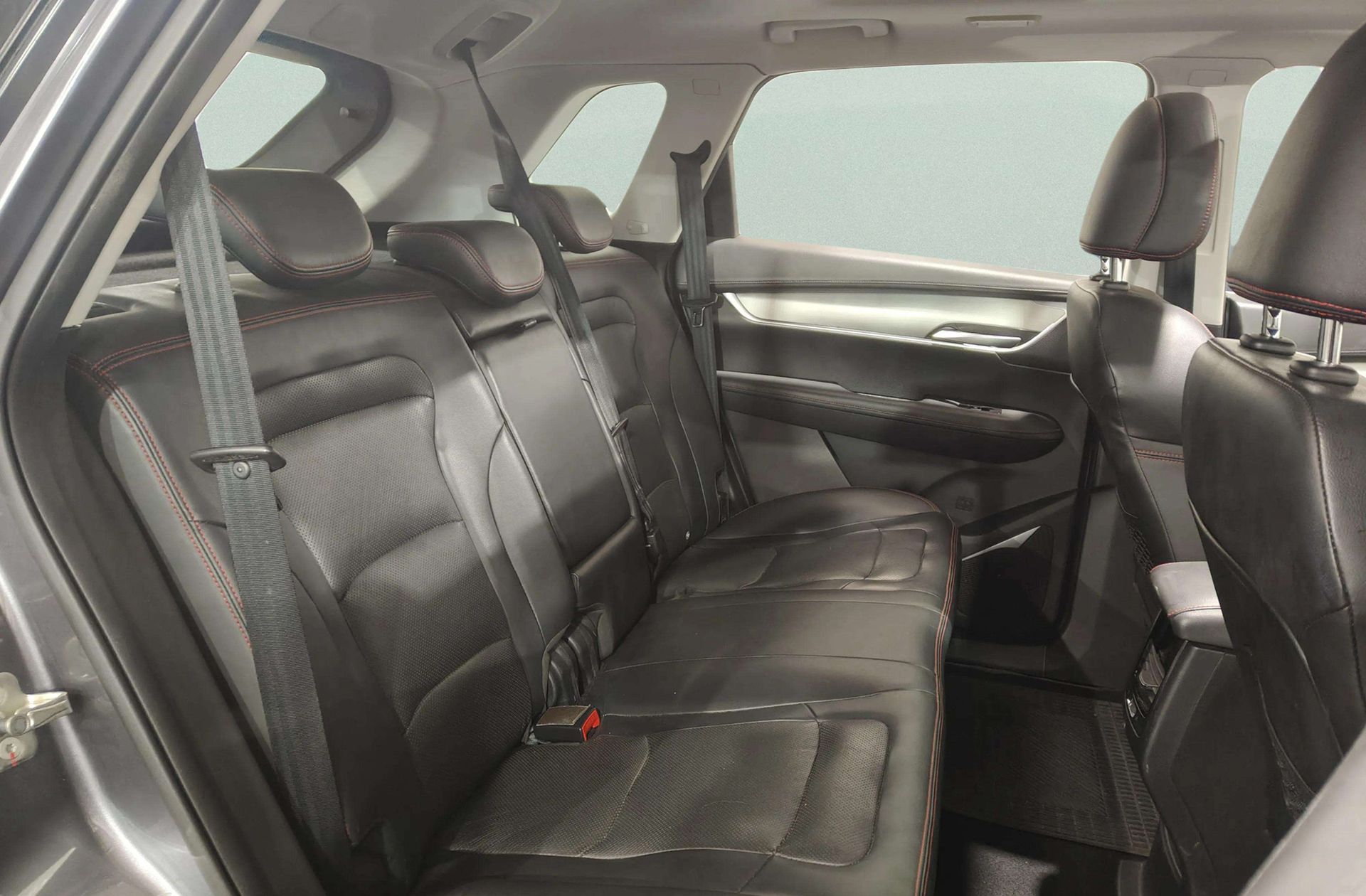 SWM G01 1.5T Luxury - foto 15