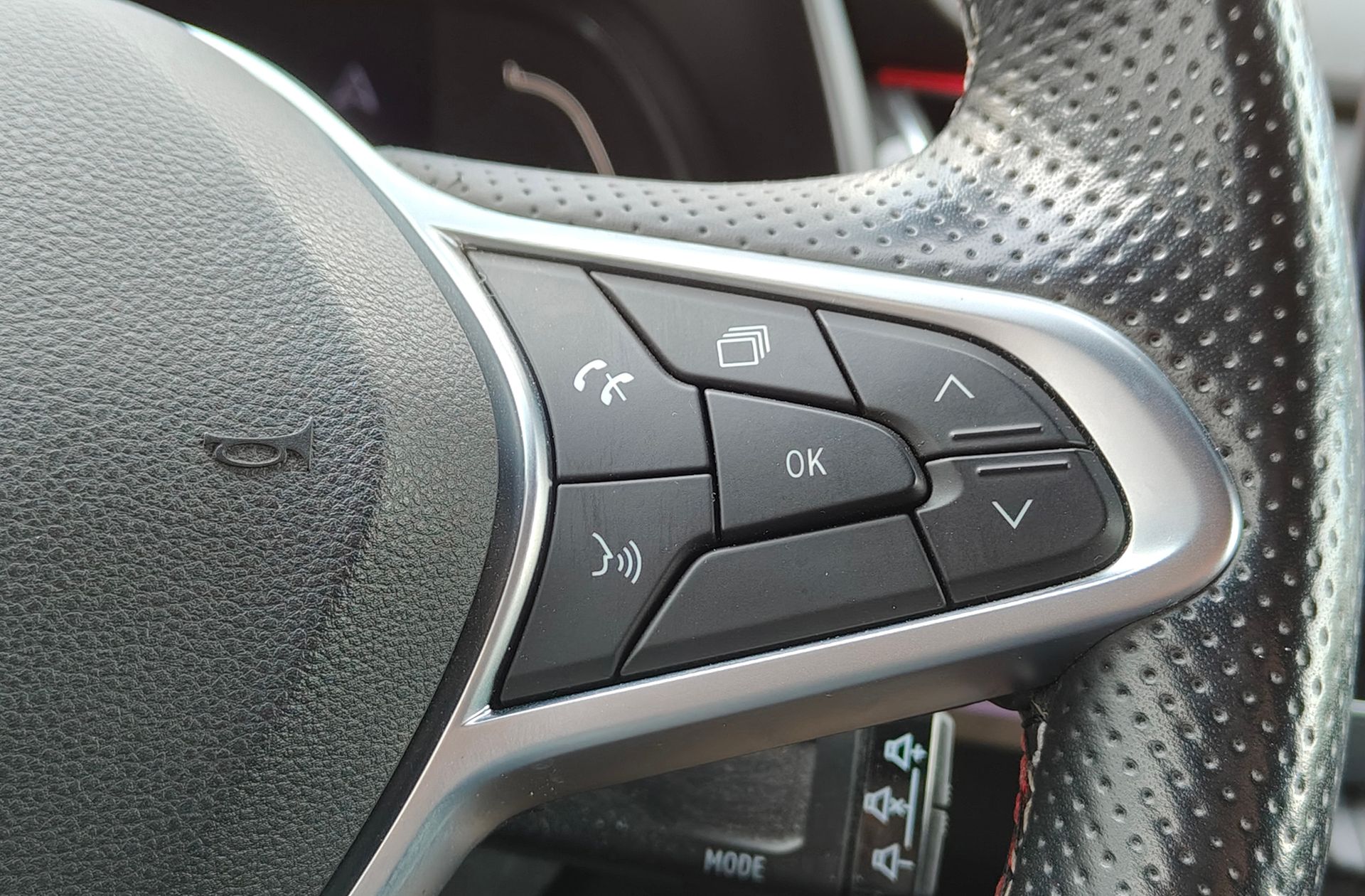 Renault Arkana RS Line E-Tech Híbrido - foto 35