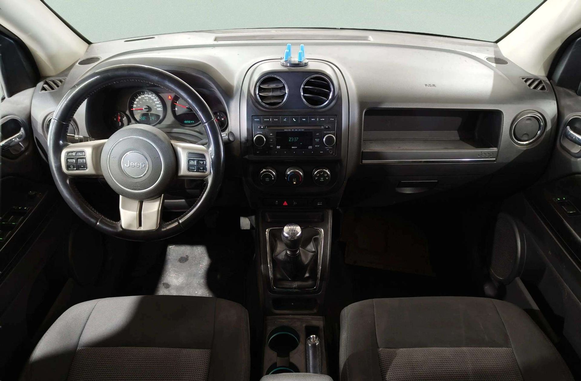 Jeep Compass 2.2 CRD Sport 4x2 - foto 6