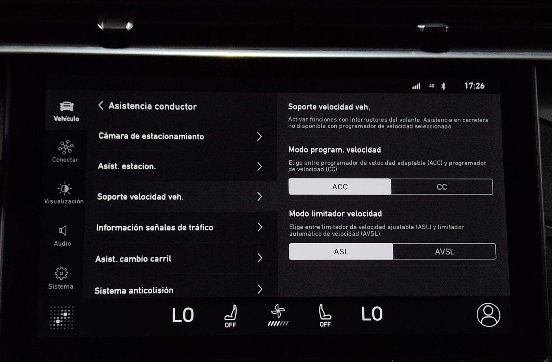 Lynk & Co 01 1.5 PHEV - foto 13