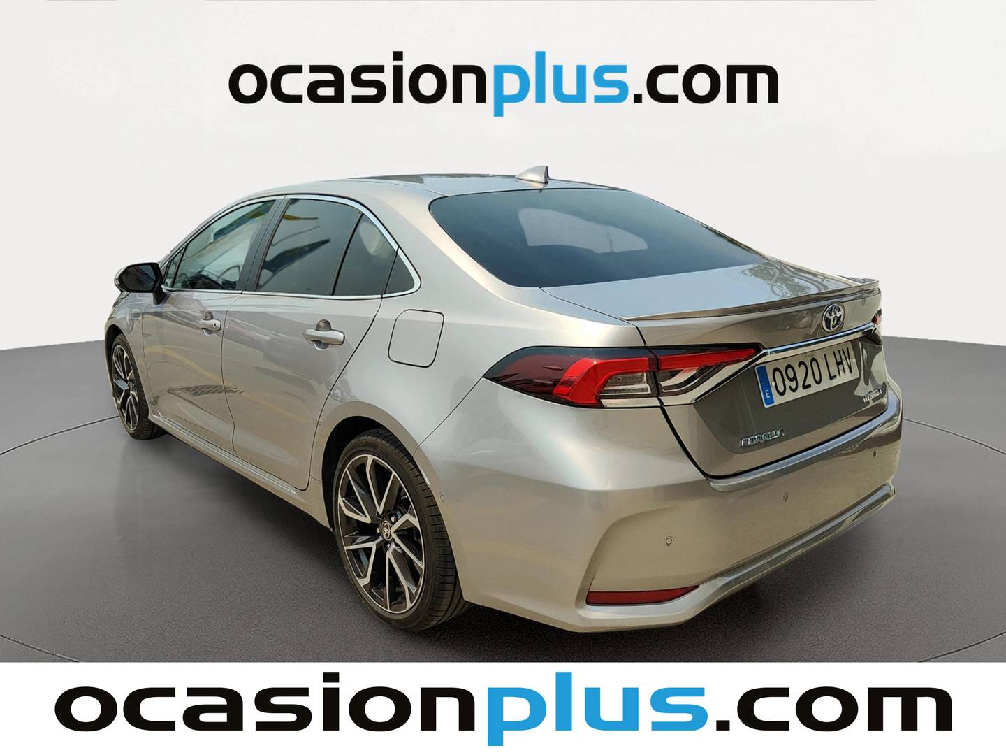 Foto trasera Toyota Corolla Toyota Corolla 1.8 125 Híbrido Sedan ADVANCE E-CVT (122 CV) izquierda