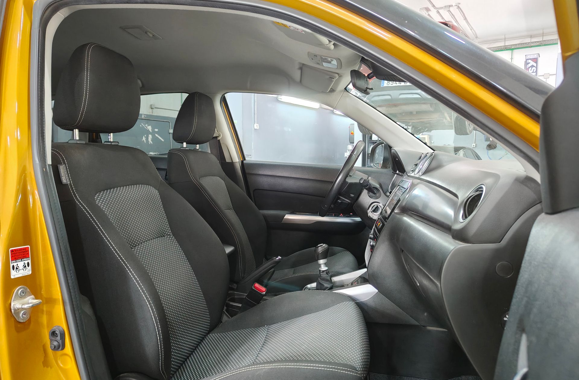 Suzuki Vitara 1.4 Turbo Mild Hybrid GLE - foto 18
