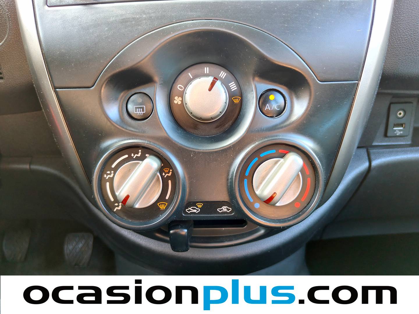Equipamiento del Nissan Micra Nissan Micra 1.2G NARU EDITION (80 CV)