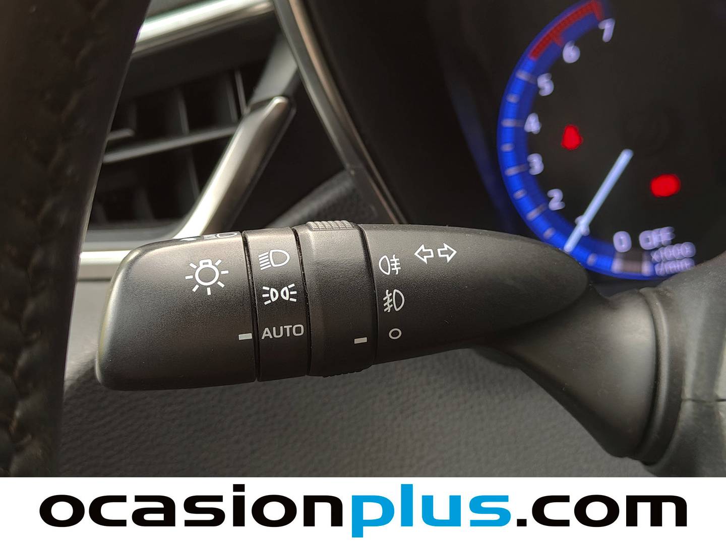 Accesorios del Toyota Corolla Toyota Corolla Touring Sports 125H Active Tech E-CVT (122 CV)