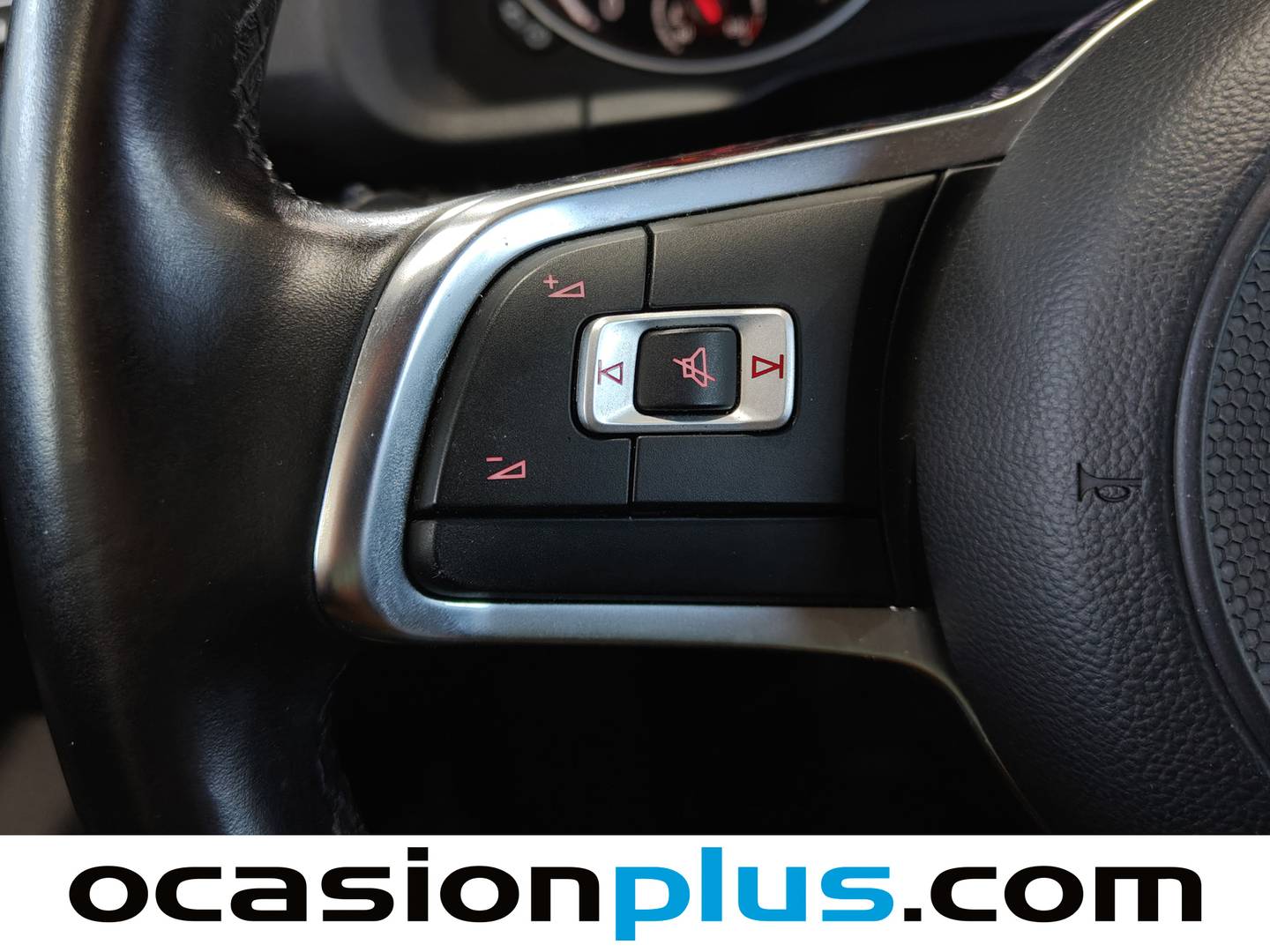 Foto Volkswagen Scirocco Volkswagen Scirocco Typhoon by R-Line 2.0 TSI BMT (180 CV)