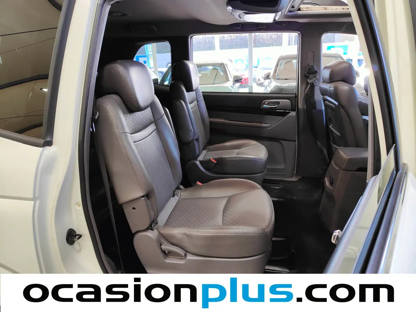 Foto SsangYong Rodius Ssangyong Rodius D22T Limited (178 CV) 7 Plazas