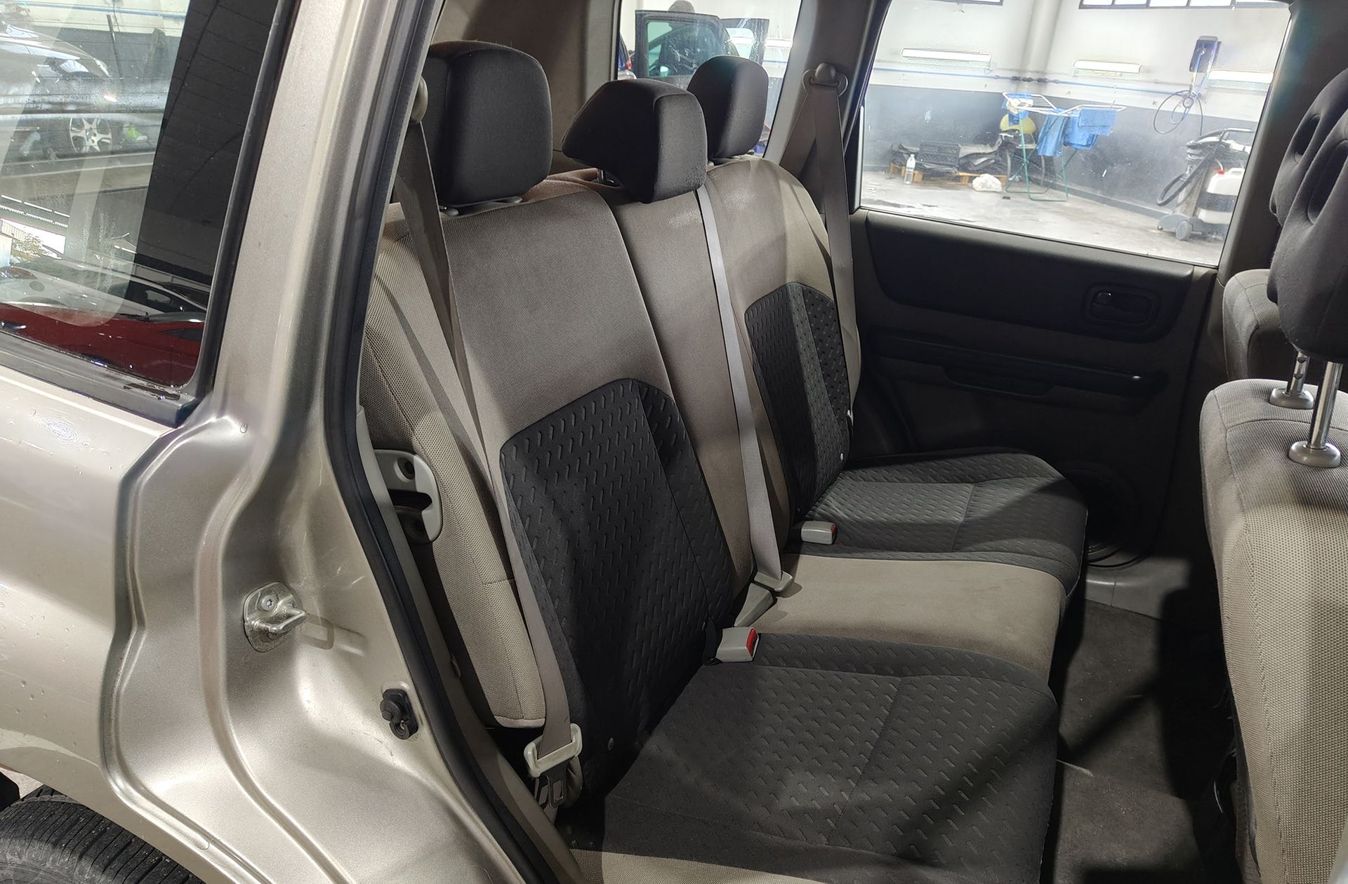 Nissan X-Trail 2.2 dCi XE - foto 12