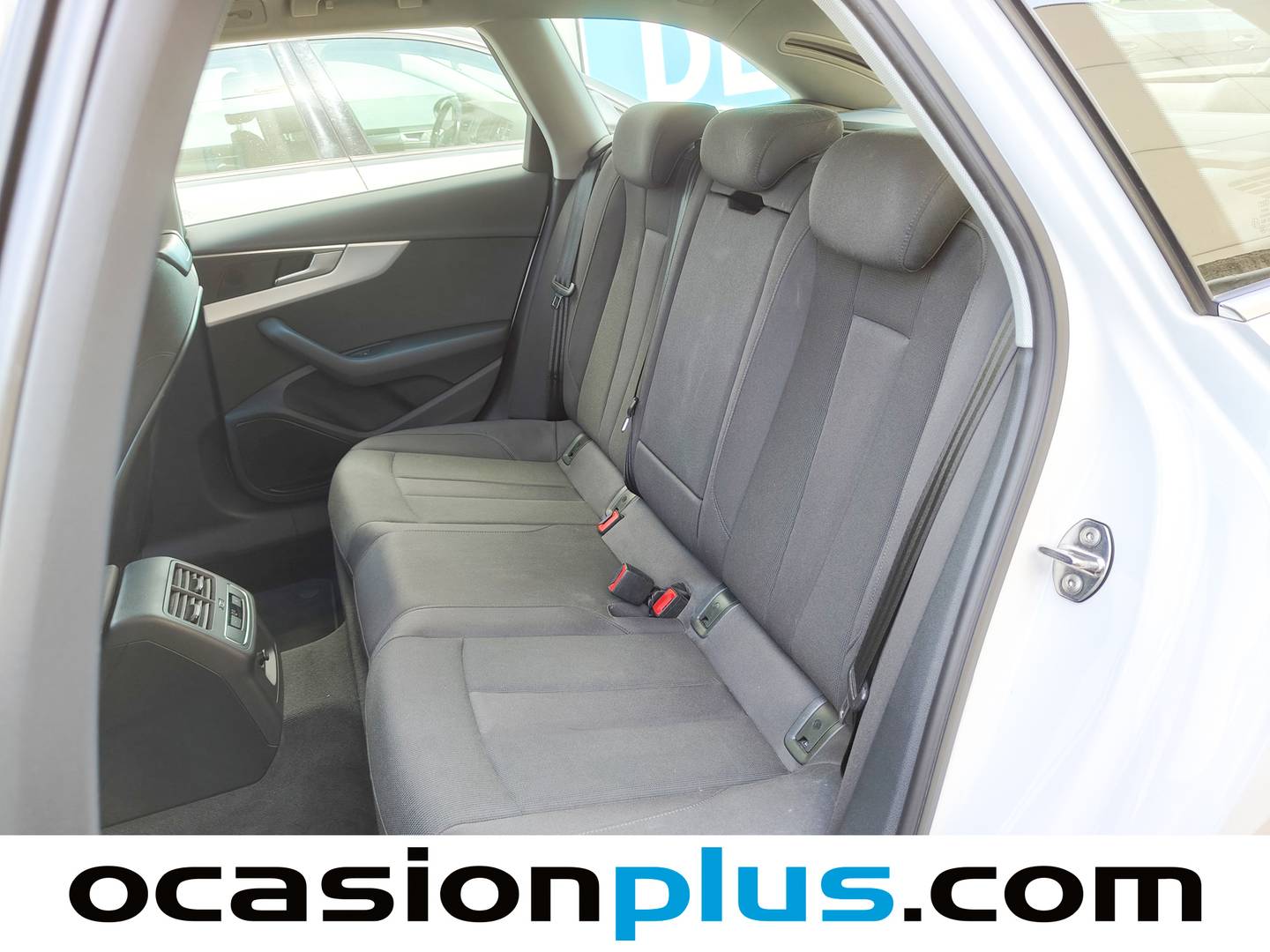 Foto Audi A4 Audi A4 Avant S line 35 TFSI (150 CV) S tronic