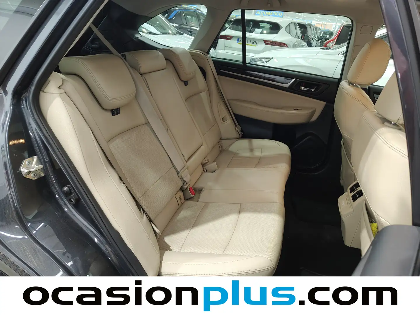 Foto Subaru Outback Subaru Outback 2.5 Executive Plus S CVT Lineartronic AWD (175 CV)