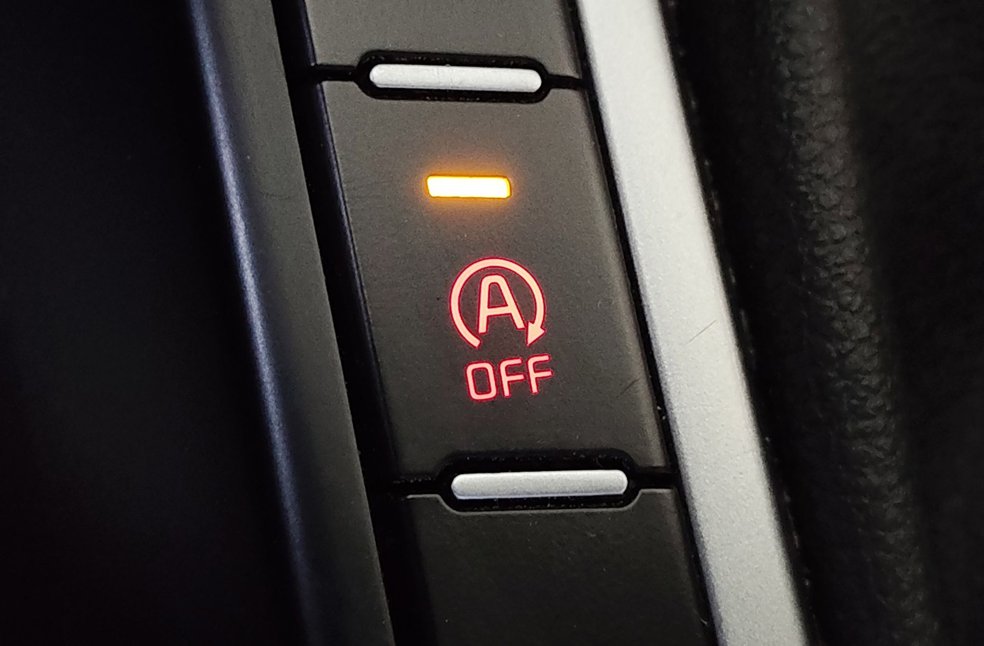 Kia XCeed 1.0 T-GDi Drive - foto 31