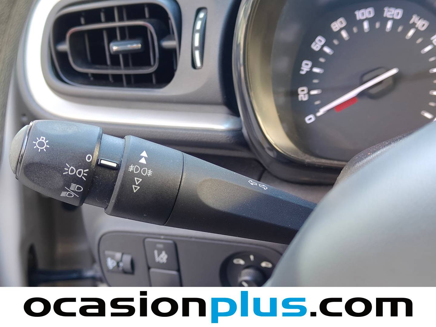 Extras y acabados del Citroën C3 Citroën C3 BlueHDi 100 S&S You! (102 CV)
