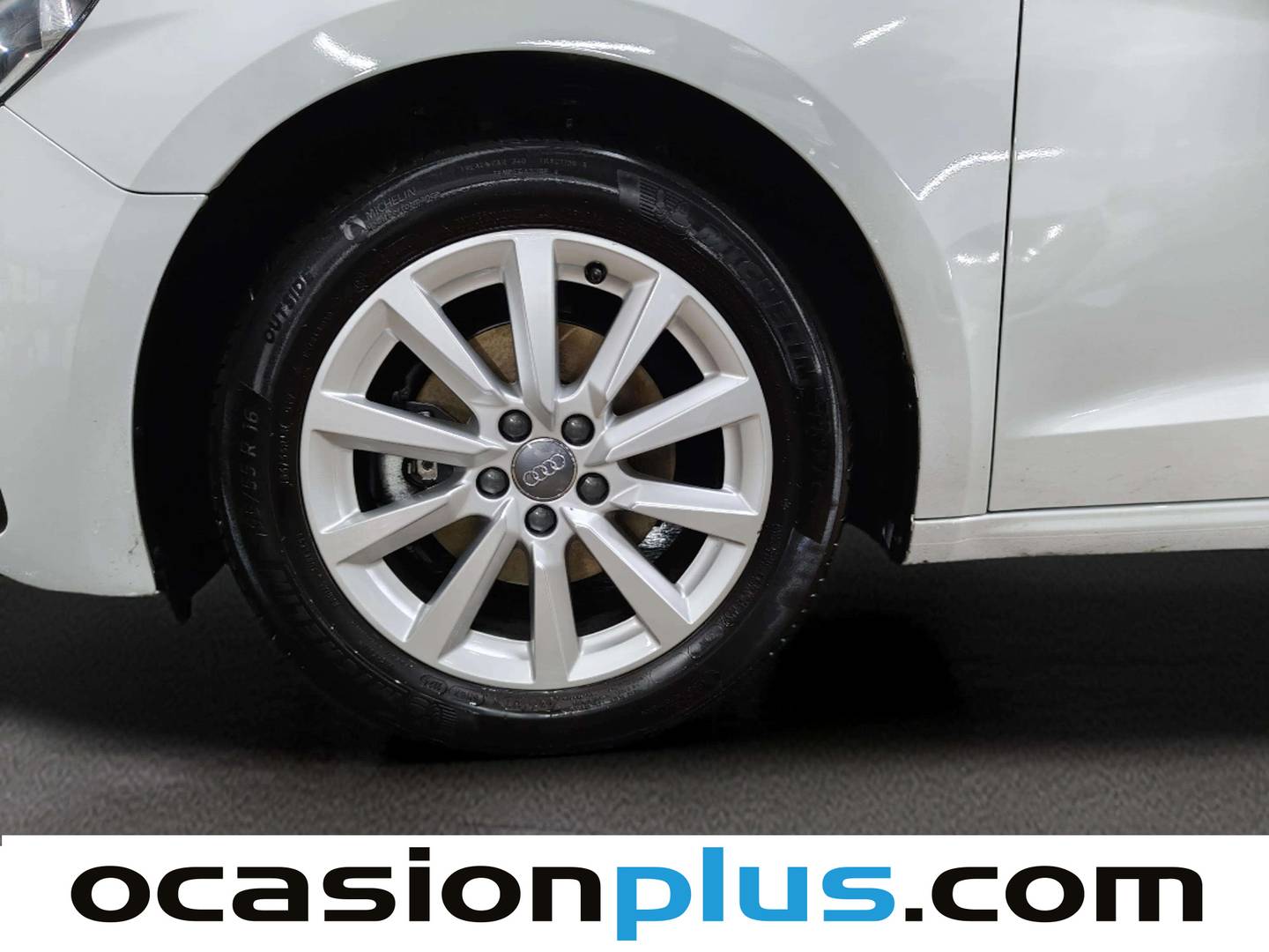 Acabados Audi A1 Audi A1 Sportback Advanced 30 TFSI (116 CV)