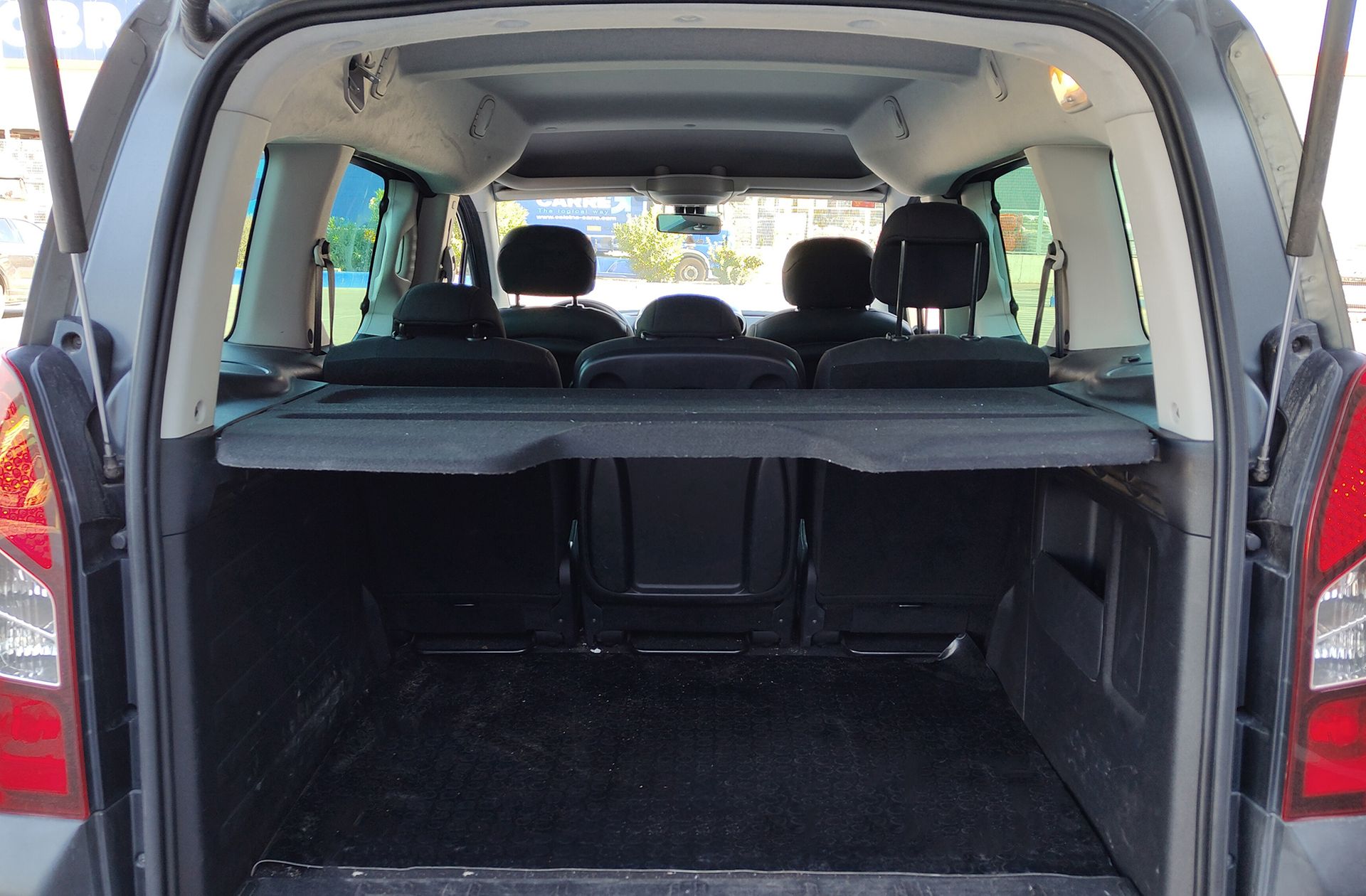 Peugeot Partner Tepee BlueHDi 100 Outdoor - foto 15