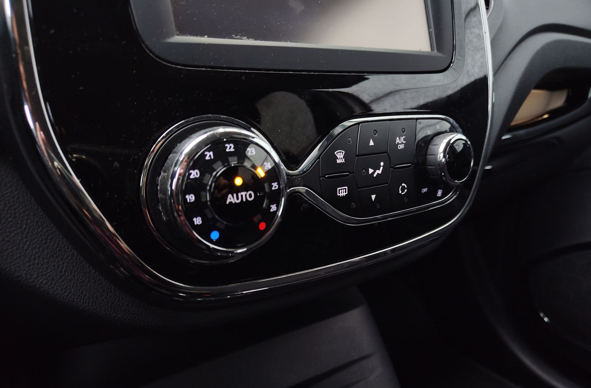 Renault Captur Zen Energy TCe EDC - foto 28