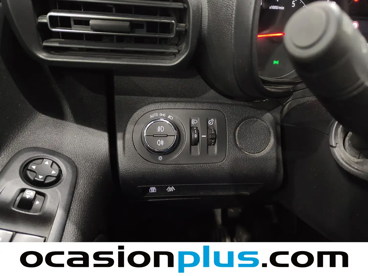 Foto Opel Combo Life Opel Combo Life Life 1.5 TD S&S Edition L (102 CV)