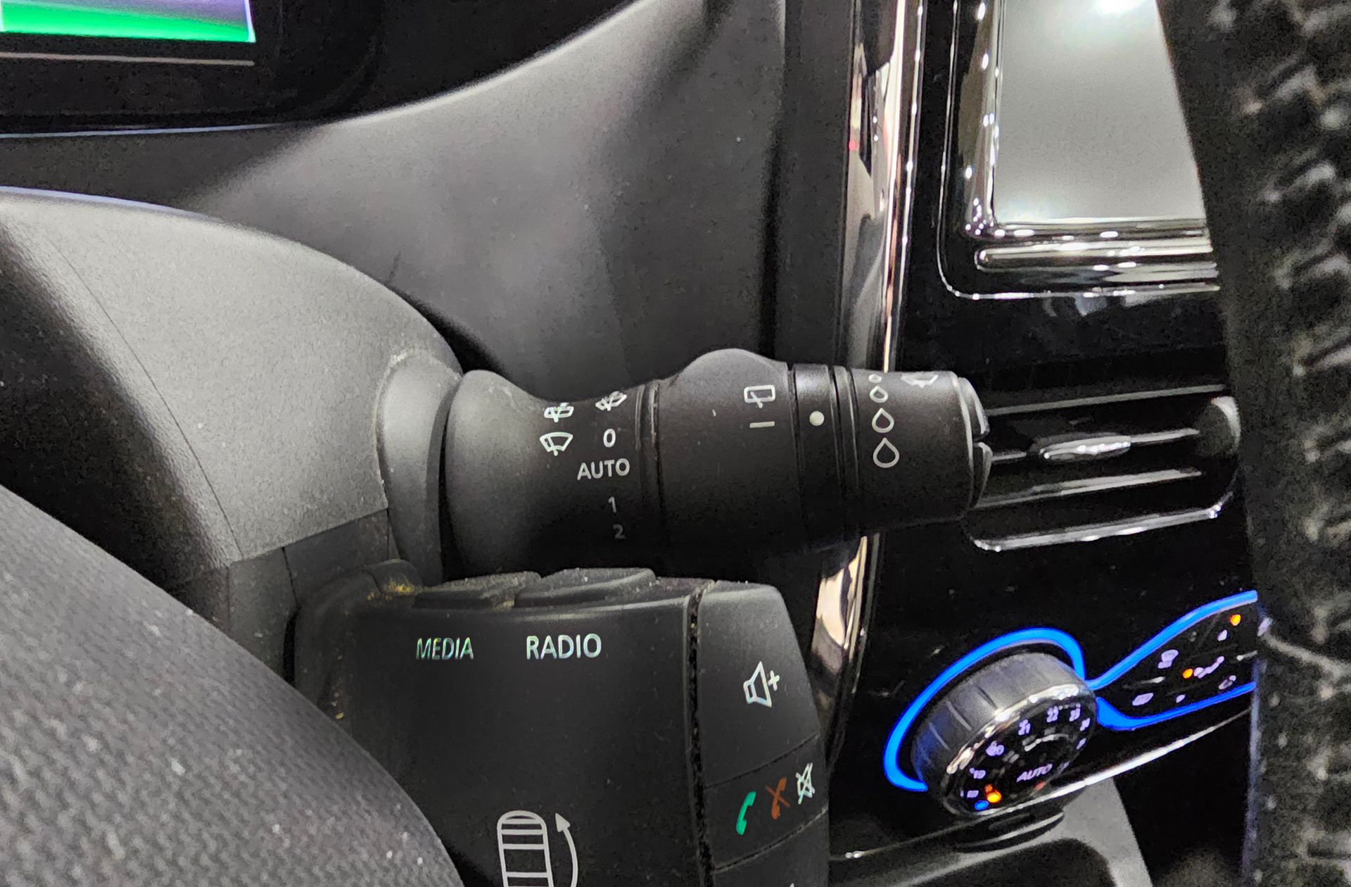 Renault Zoe Intens Q90 - foto 25