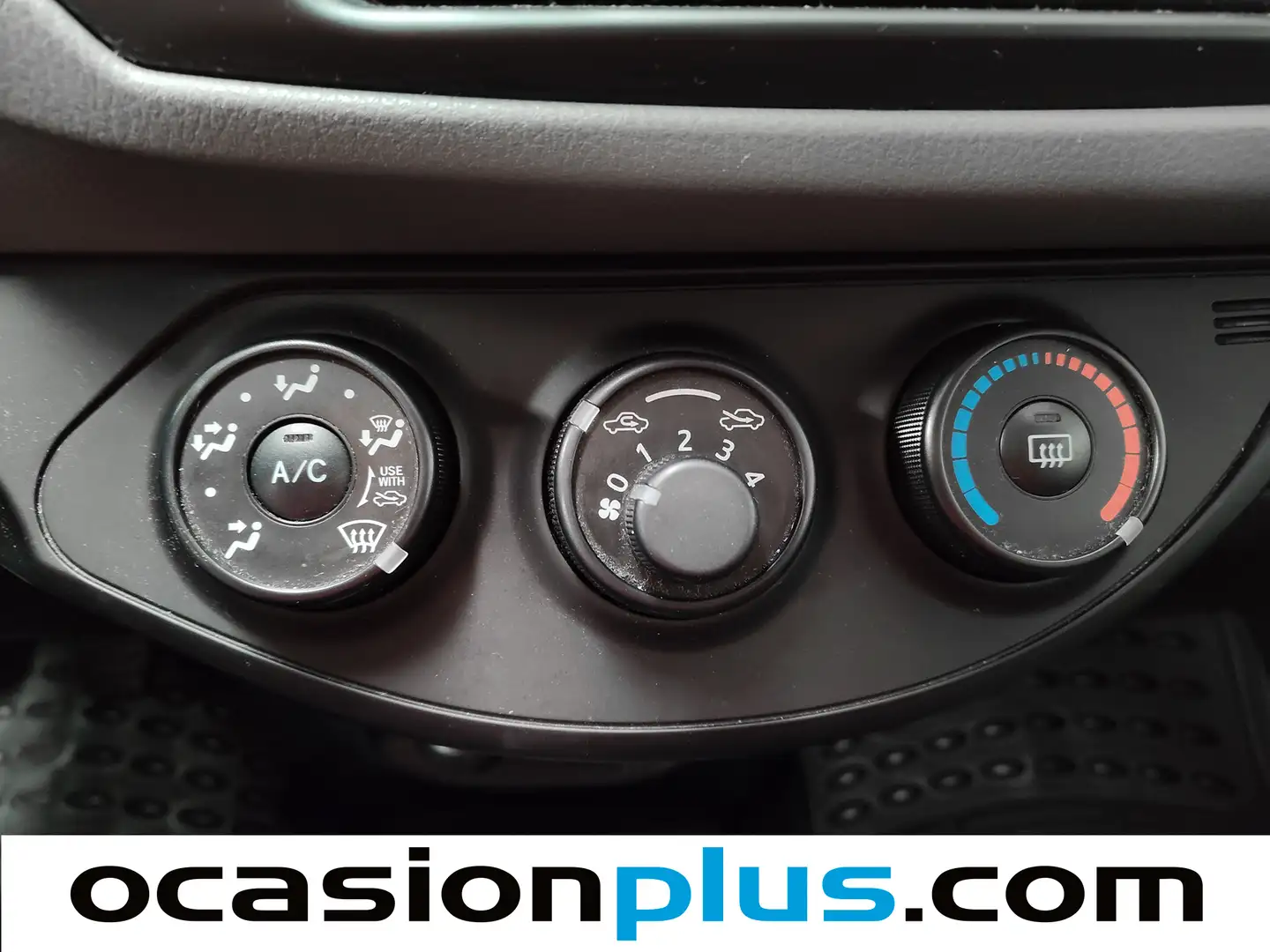 Foto Toyota Yaris Toyota Yaris 1.0 70 Business (69 CV)