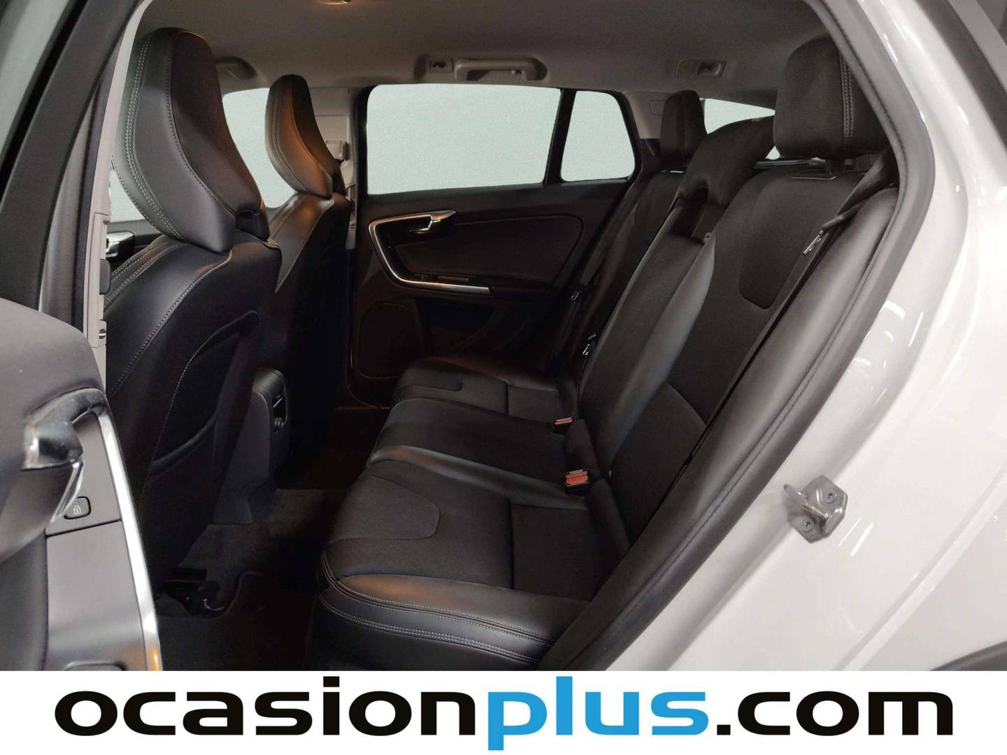 Foto asientos traseros Volvo V60 Cross Country Volvo V60 Cross Country D3 Kinetic (150 CV)