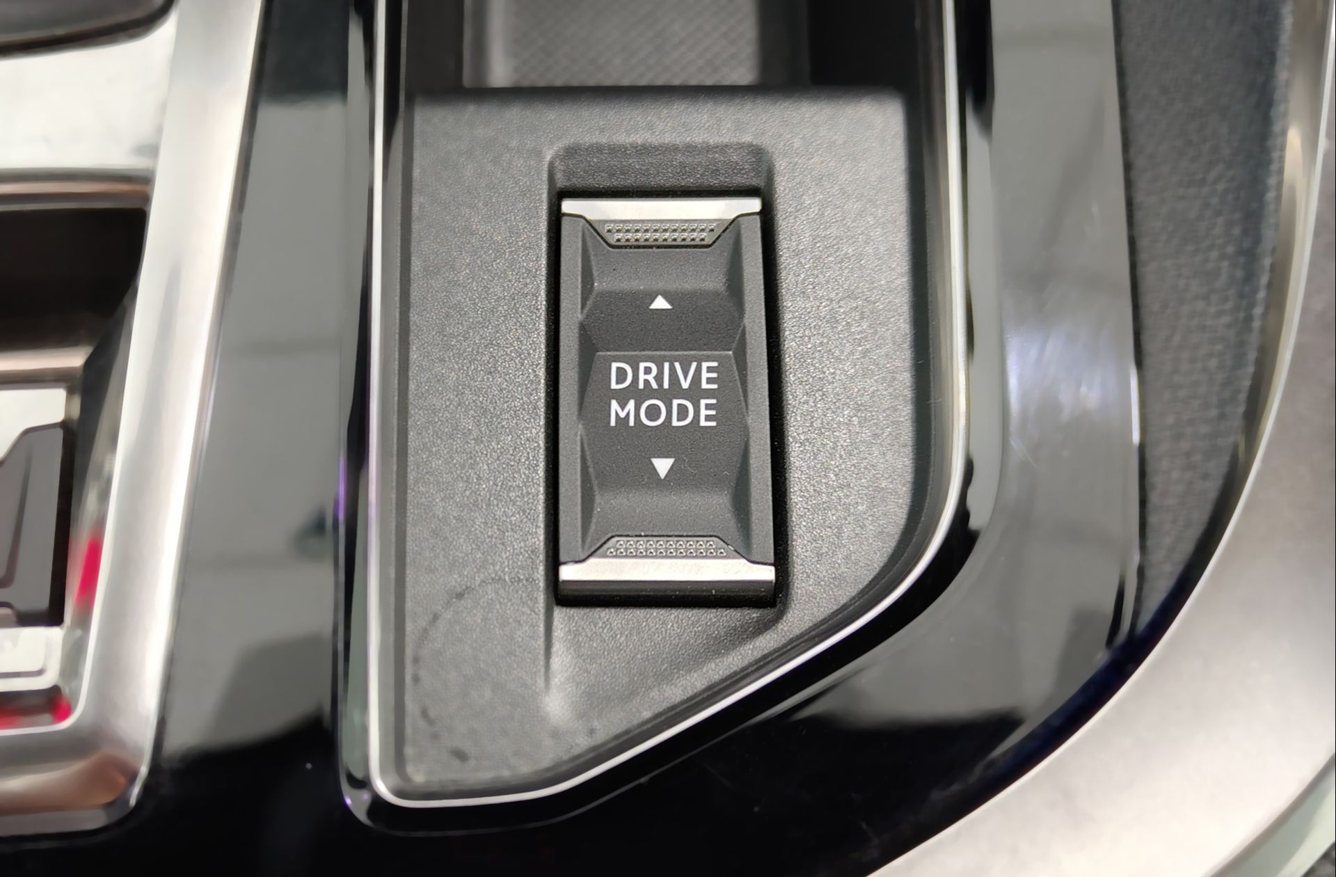 Peugeot 3008 BlueHDi 130 GT EAT8 - foto 12
