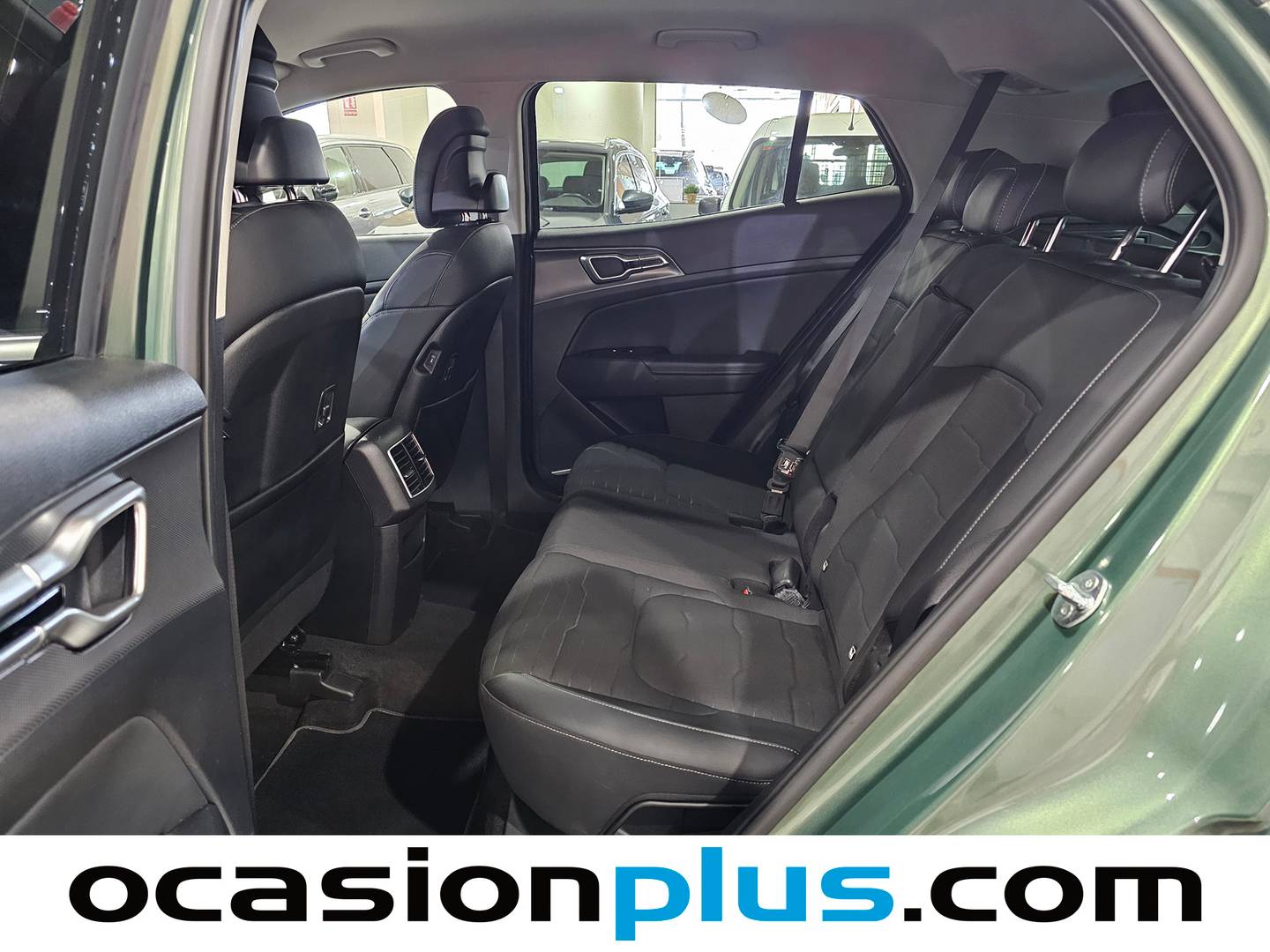 Foto asientos traseros KIA Sportage KIA Sportage 1.6 T-GDi MHEV Tech 4x2 (150 CV)