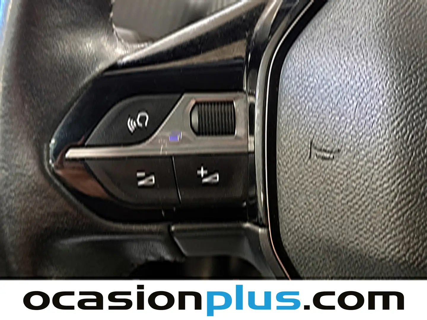 Foto Peugeot 2008 Peugeot 2008 BlueHDi 110 Allure (110 CV)