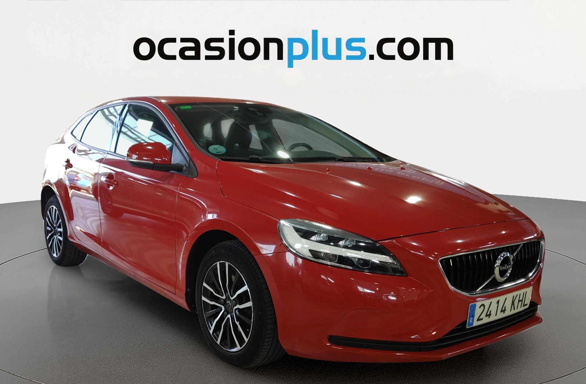 Volvo V40 T2 Momentum - foto 2