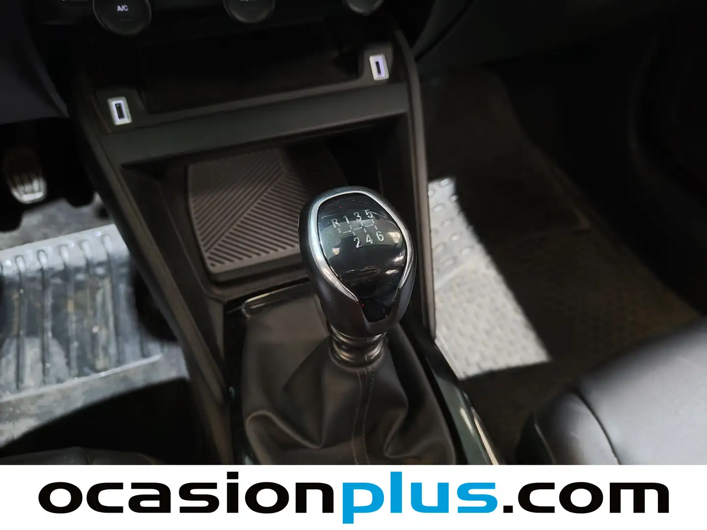 Foto Citroën C4 Citroen C4 PureTech 130 S&S 6v Feel Pack (130 CV)