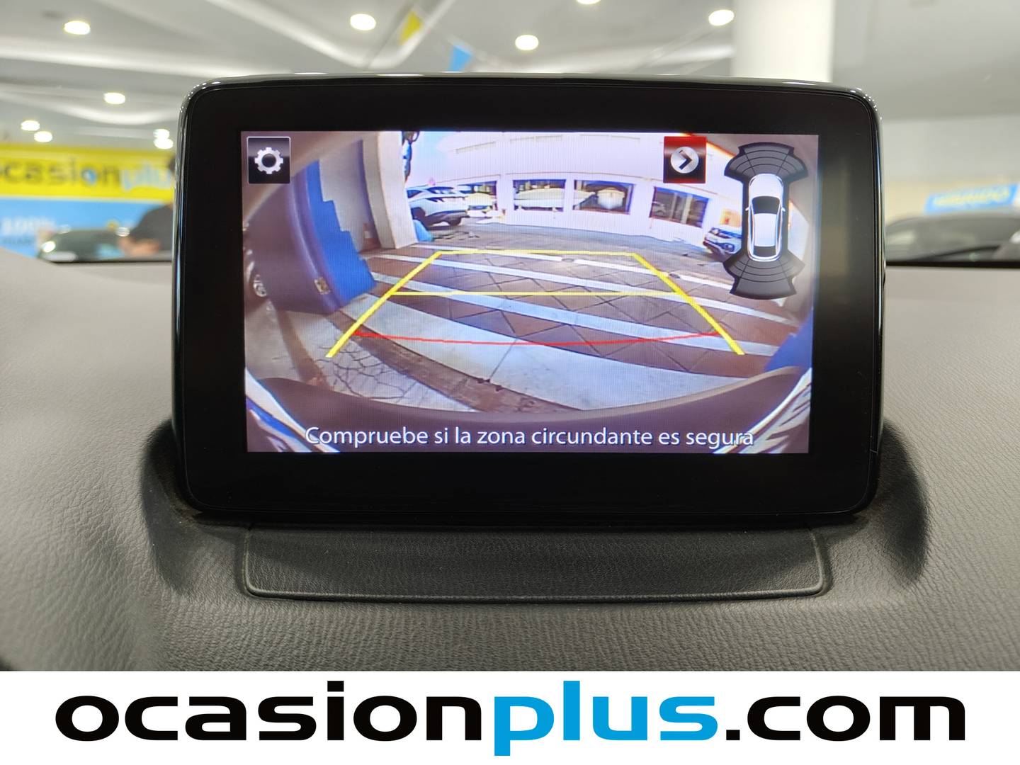 Equipamiento del Mazda CX-3 Mazda CX-3 1.8 D Zenith 2WD (115 CV)
