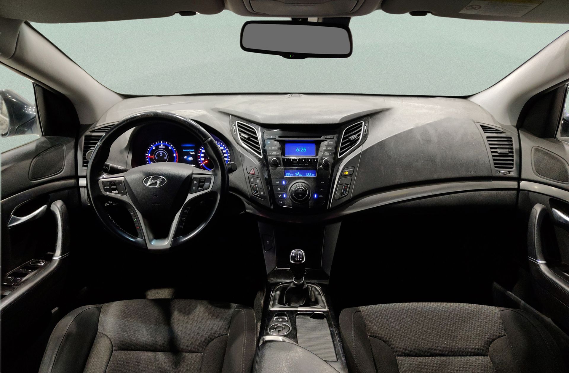 Hyundai i40 1.7 CRDi BlueDrive Tecno - foto 6