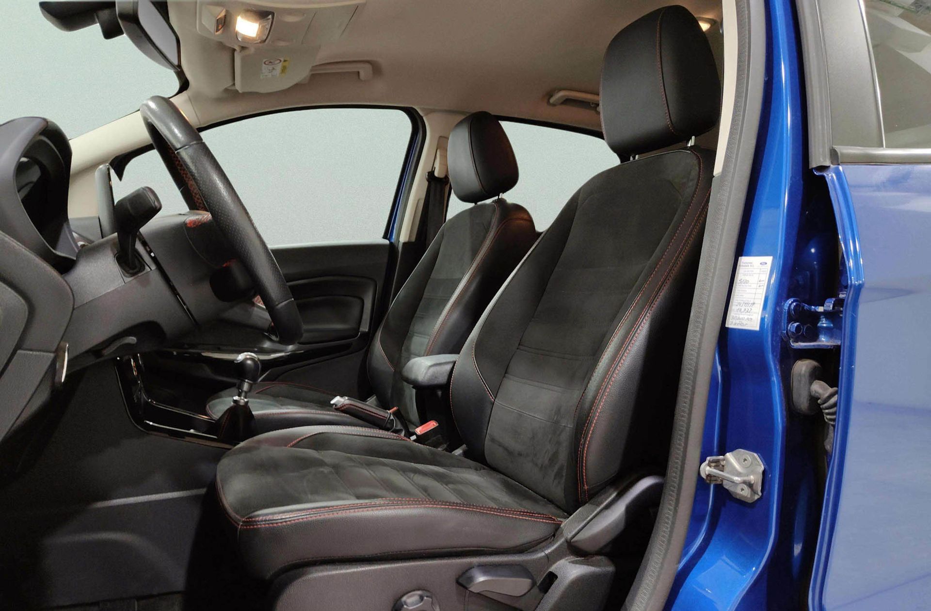 Ford EcoSport 1.0T EcoBoost ST Line - foto 14